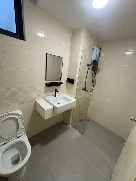 Kondominium untuk Disewa di Brezza Hill - Desmond Low - PropertyGuru.com.my