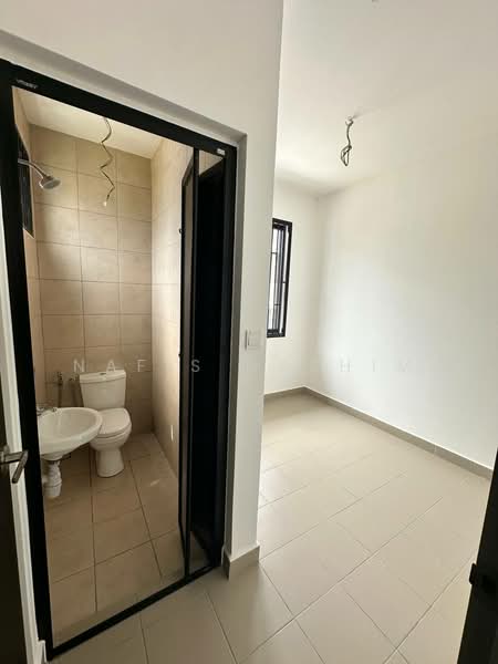 Rumah Teres 2 Tingkat untuk Dijual di Elmina (Shah Alam) - Nafis Hashim - Bathroom - PropertyGuru.com.my