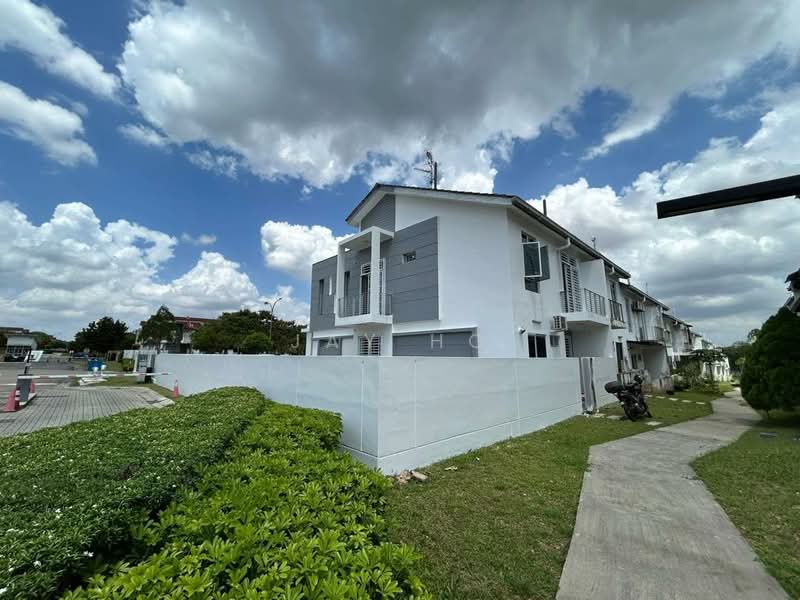 2-storey Terraced House for Rent in Setia Eco Gardens (Gelang Patah) - Jay Ho - Exterior - PropertyGuru.com.my