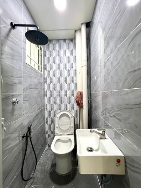 Kondominium untuk Dijual di Villa Wangsamas - Cik Maya Abdul - Bathroom - PropertyGuru.com.my