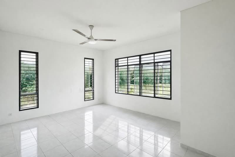 Rumah Teres untuk Dijual di Nilai (Negeri Sembilan) - AIMAN ZUHDI - PropertyGuru.com.my