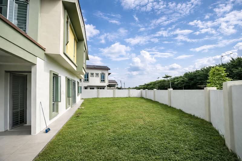 Rumah Teres untuk Dijual di Nilai (Negeri Sembilan) - AIMAN ZUHDI - PropertyGuru.com.my