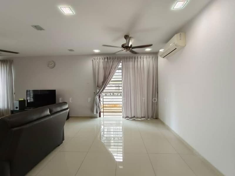 Cluster House for Sale in Taman Sri Pulai Perdana (Skudai) - Ee Fong Toh - Living Room - PropertyGuru.com.my