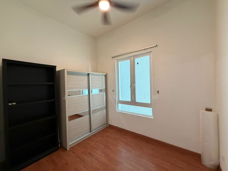 Kondominium untuk Disewa di The Park Residences 1 - Justin Lam - Bedroom - PropertyGuru.com.my
