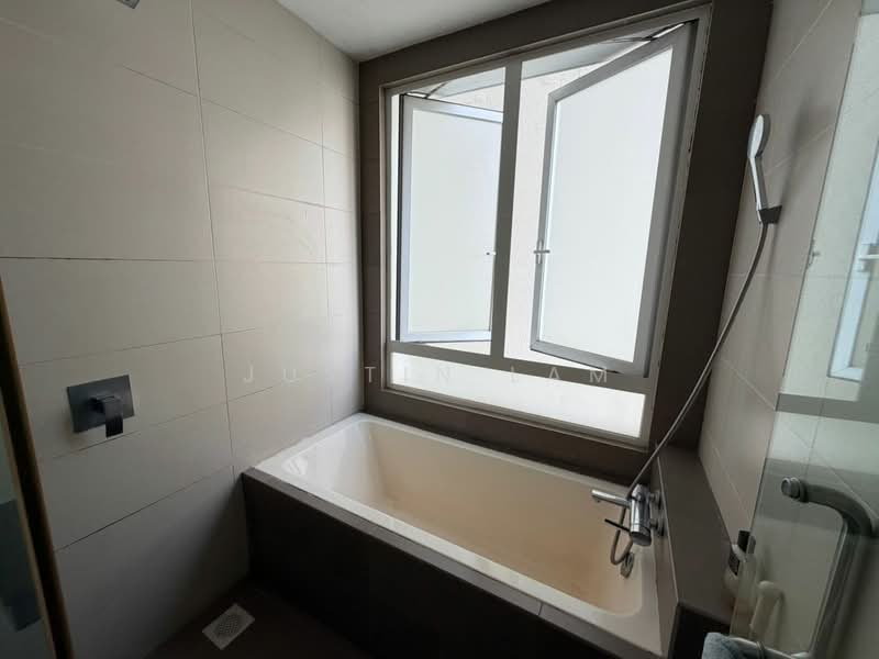 Kondominium untuk Disewa di The Park Residences 1 - Justin Lam - Bathroom - PropertyGuru.com.my