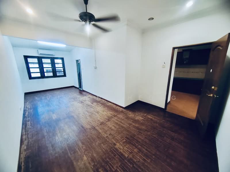 Semi-Detached House for Sale in Gelugor (Penang) - Vivian Cheong - Living Room - PropertyGuru.com.my