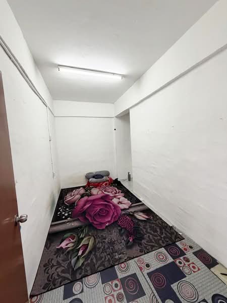 Rumah Flat untuk Disewa di Taman Gamelan Indah - Jovin Lee - Bedroom - PropertyGuru.com.my