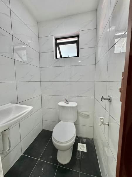 2-storey Terraced House for Sale in Taman Kota Masai (Pasir Gudang) - Wil Mong - Bathroom - PropertyGuru.com.my