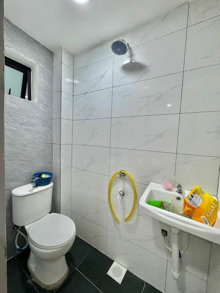 2-storey Terraced House for Sale in Taman Kota Masai (Pasir Gudang) - Wil Mong - Bathroom - PropertyGuru.com.my