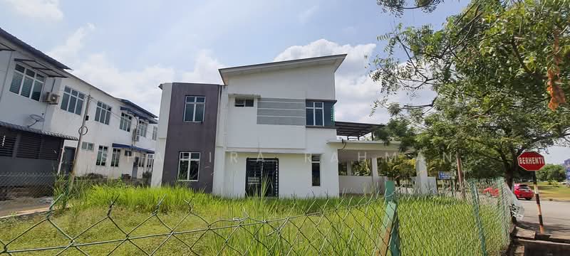 2-storey Terraced House for Sale in Taman Kampung Padang (Kuantan) - Shahira Rahman - PropertyGuru.com.my