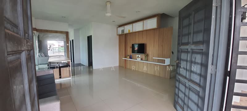 2-storey Terraced House for Sale in Taman Kampung Padang (Kuantan) - Shahira Rahman - PropertyGuru.com.my
