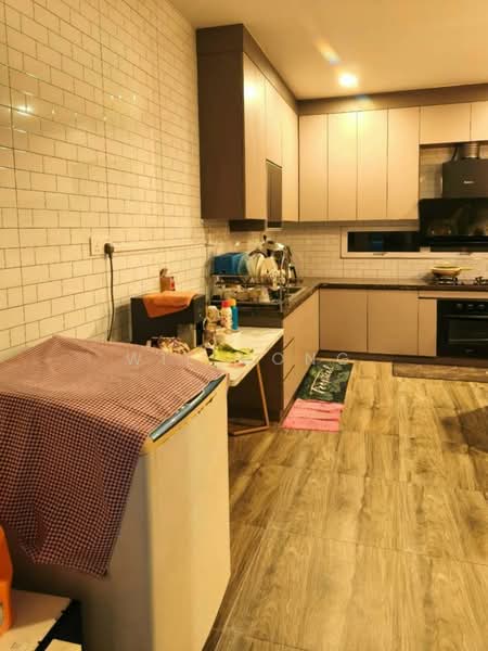 Cluster House for Sale in Skudai (Johor) - Wil Mong - Kitchen - PropertyGuru.com.my