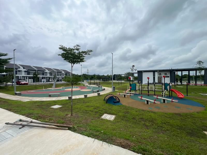Rumah Teres 2 Tingkat untuk Dijual di Amverton Hills (Sungai Buloh) - Leow Yuh Biau - Exterior - PropertyGuru.com.my