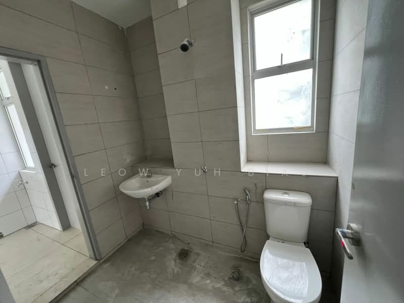 Rumah Teres 2 Tingkat untuk Dijual di Amverton Hills (Sungai Buloh) - Leow Yuh Biau - Bathroom - PropertyGuru.com.my