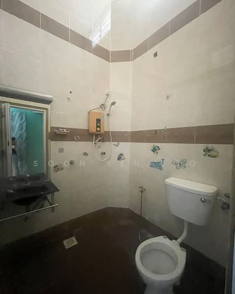1-storey Terraced House for Sale in Taman Bukit Setongkol Maju (Kuantan) - Soon Yen Loo - Bathroom - PropertyGuru.com.my
