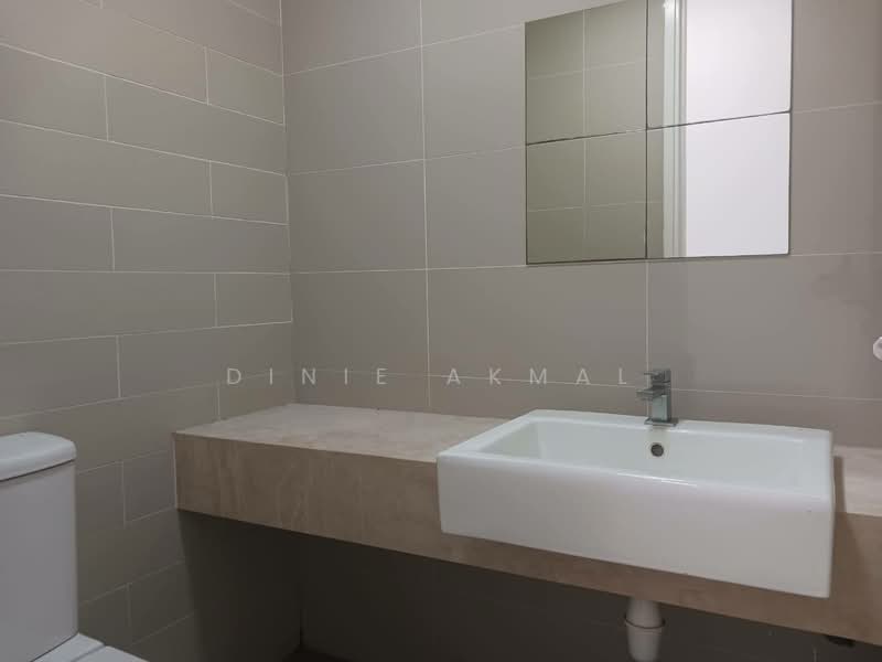 Condominium for Sale at Le Yuan Residence - Dinie Akmal - Bathroom - PropertyGuru.com.my