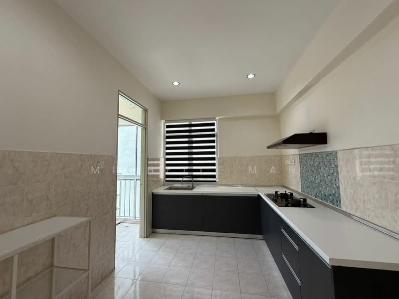 Condominium for Sale at Coastal Tower - Michelle Mah - Kitchen - PropertyGuru.com.my