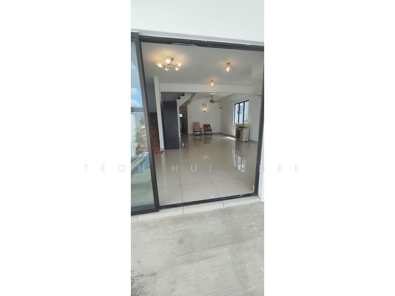 Rumah Teres 2 Tingkat untuk Disewa di Puchong (Selangor) - Teoh Hui Chee - Living Room - PropertyGuru.com.my