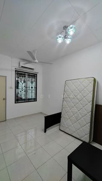 2-storey Terraced House for Rent in Bandar Jaya Putra (Johor Bahru) - Chloe Mak - Bedroom - PropertyGuru.com.my
