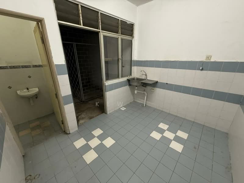 2-storey Terraced House for Rent in Taman Bukit Serdang (Seri Kembangan) - Kew . - PropertyGuru.com.my