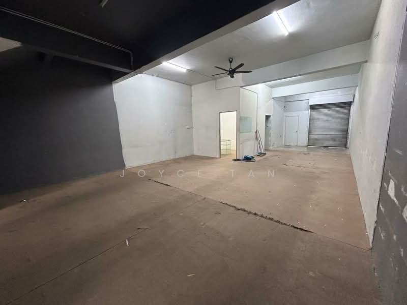 Shop for Rent in Taman Nusa Bestari (Iskandar Puteri (Nusajaya)) - Joyce Tan - Interior - PropertyGuru.com.my