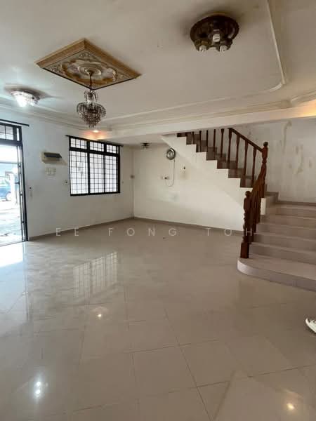 Rumah Teres 2 Tingkat untuk Dijual di Taman Pontian Jaya (Pontian) - Ee Fong Toh - Living Room - PropertyGuru.com.my