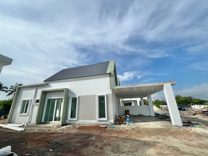 Semi-Detached House for Sale in Taman Nabira (Alor Setar) - Hasrul Rosli - Exterior - PropertyGuru.com.my