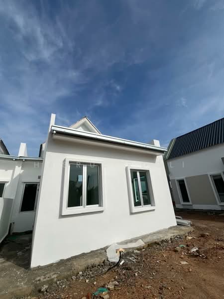 Semi-Detached House for Sale in Taman Nabira (Alor Setar) - Hasrul Rosli - Exterior - PropertyGuru.com.my