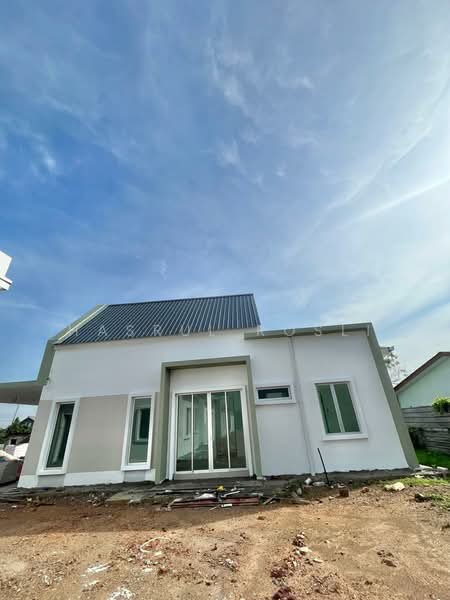 Semi-Detached House for Sale in Taman Nabira (Alor Setar) - Hasrul Rosli - Exterior - PropertyGuru.com.my