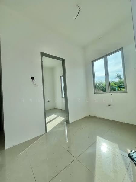 Semi-Detached House for Sale in Taman Nabira (Alor Setar) - Hasrul Rosli - Interior - PropertyGuru.com.my