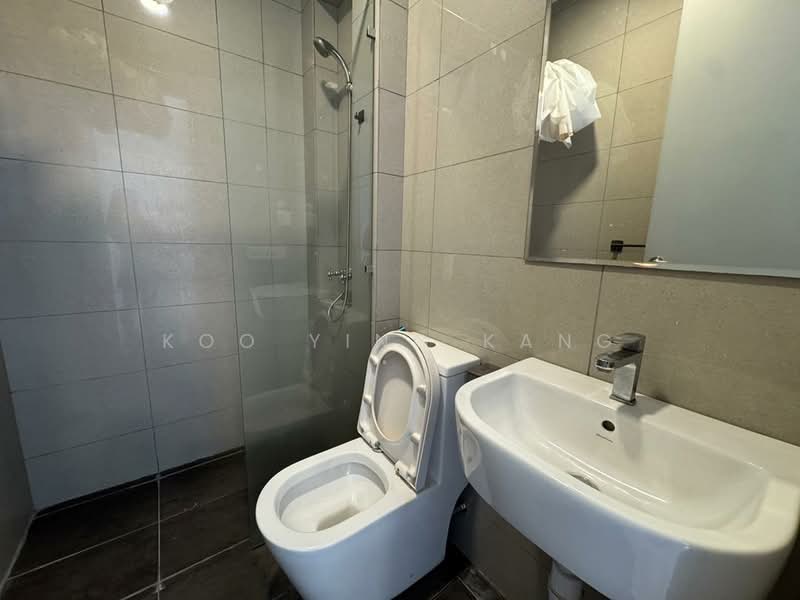 Servis Apartment untuk Disewa di PJ Midtown - Koo Ying Kang - Bathroom - PropertyGuru.com.my