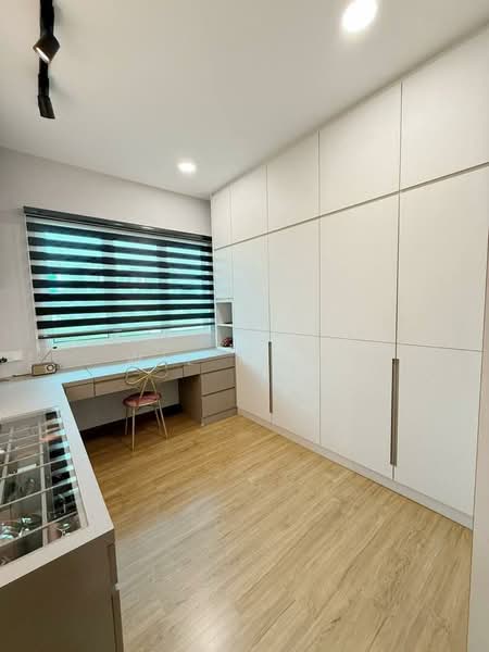Apartment for Sale at Larkin Residence - Wil Mong - Study - PropertyGuru.com.my