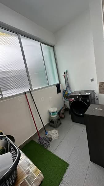 Servis Apartment untuk Disewa di Twin Danga Residence - Chloe Mak - Balcony - PropertyGuru.com.my