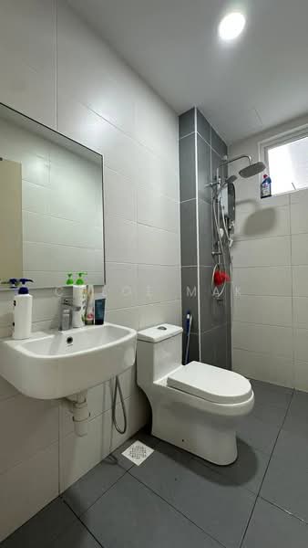 Servis Apartment untuk Disewa di Twin Danga Residence - Chloe Mak - Bathroom - PropertyGuru.com.my