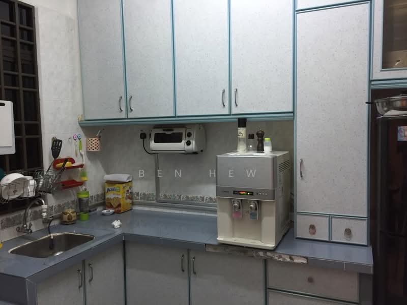 Condominium for Sale at Tiara View - Ben Hew - Kitchen - PropertyGuru.com.my