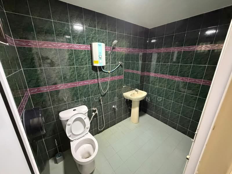 Rumah Banglo untuk Disewa di Melaka City (Melaka) - Vinc Pheng - Bathroom - PropertyGuru.com.my