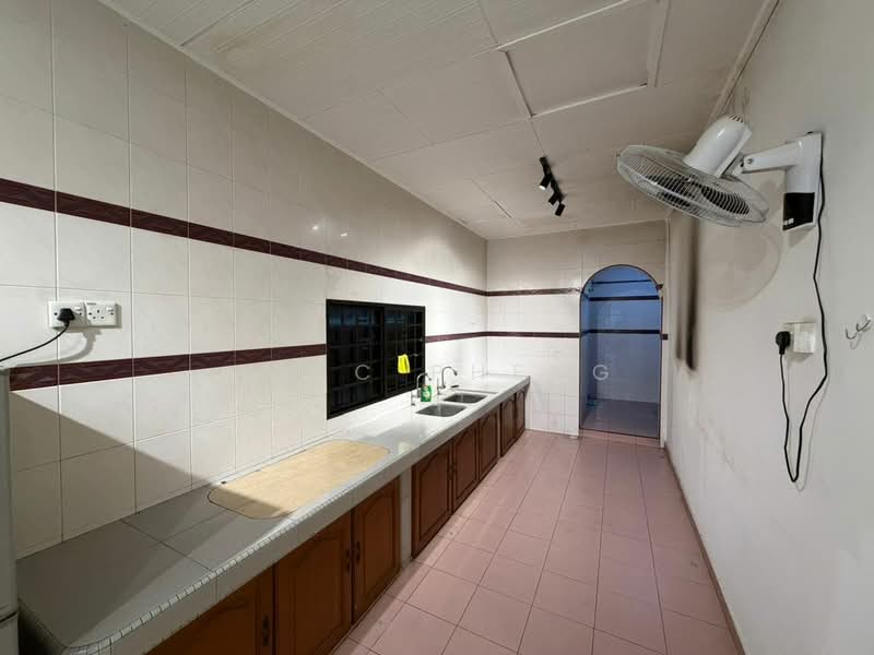 Rumah Banglo untuk Disewa di Melaka City (Melaka) - Vinc Pheng - Kitchen - PropertyGuru.com.my