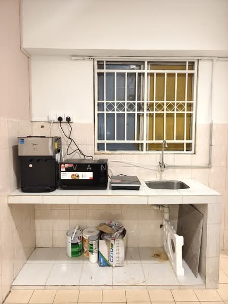 Kondominium untuk Disewa di Warisan City View - Ivan Lum - Kitchen - PropertyGuru.com.my