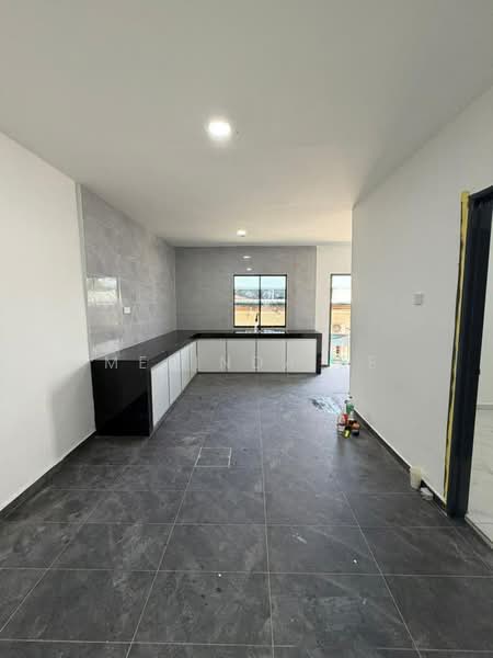 1-storey Terraced House for Sale in Taman Mas (Kulai) - Melinda Ee - Kitchen - PropertyGuru.com.my