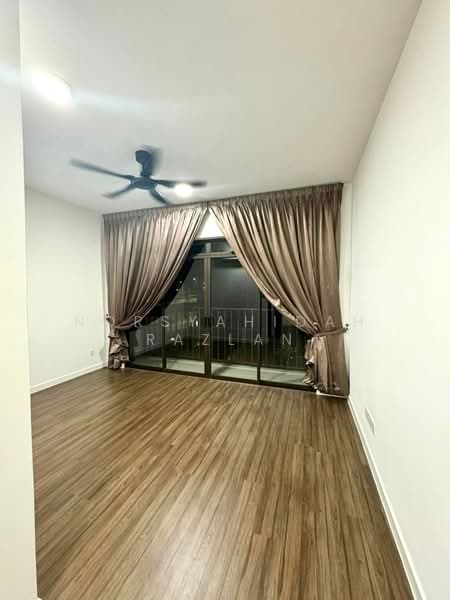 Terraced House for Sale in Cyberjaya (Selangor) - Norsyahidah Razlan - Balcony - PropertyGuru.com.my