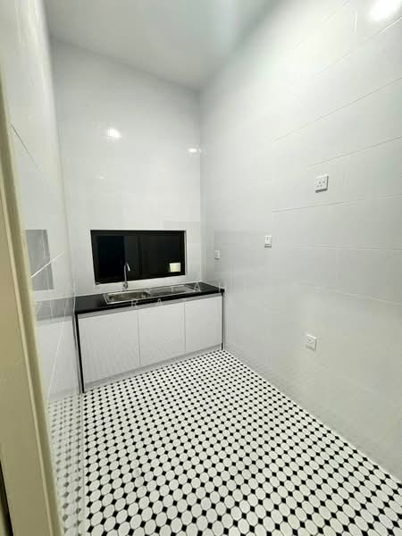 Terraced House for Sale in Cyberjaya (Selangor) - Norsyahidah Razlan - Kitchen - PropertyGuru.com.my