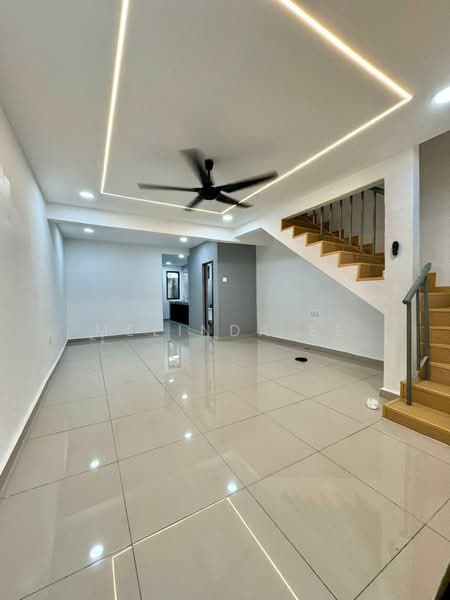 2-storey Terraced House for Sale in Taman Kota Masai (Pasir Gudang) - Melinda Ee - Living Room - PropertyGuru.com.my