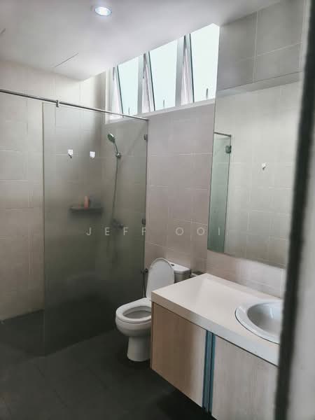 Condominium for Rent at Southbay Plaza - Jeff Ooi - Bathroom - PropertyGuru.com.my