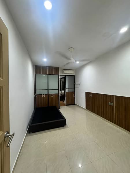 Rumah Teres 2 Tingkat untuk Disewa di Taman Meranti Jaya (Puchong) - Andy LCH - Bedroom - PropertyGuru.com.my