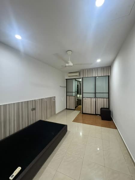 Rumah Teres 2 Tingkat untuk Disewa di Taman Meranti Jaya (Puchong) - Andy LCH - Bedroom - PropertyGuru.com.my