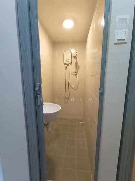Apartment for Rent at Taman Bukit Erskine - Ben Hew - Bathroom - PropertyGuru.com.my