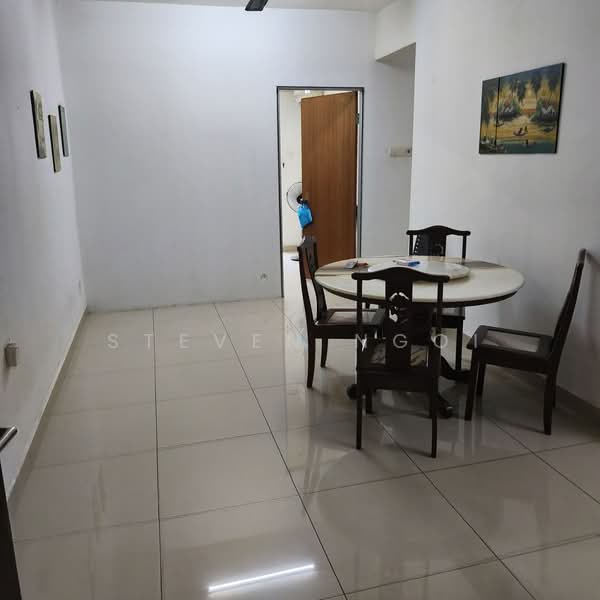Service Residence for Rent at Larkin Heights - Steven Ngoi - Dining Room - PropertyGuru.com.my
