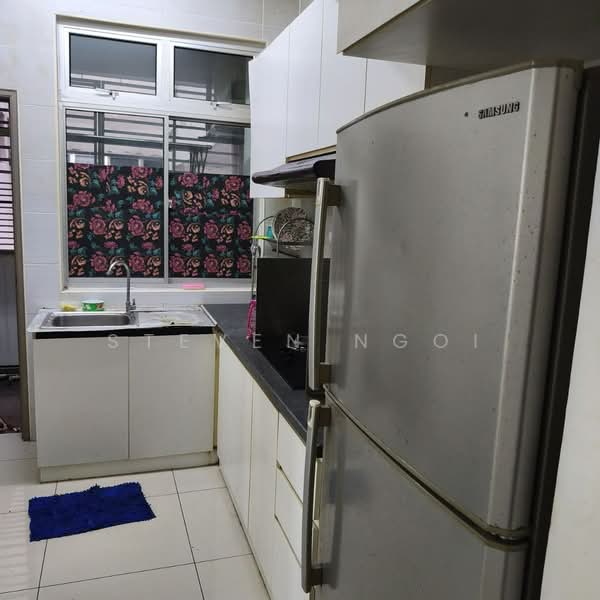 Service Residence for Rent at Larkin Heights - Steven Ngoi - Kitchen - PropertyGuru.com.my