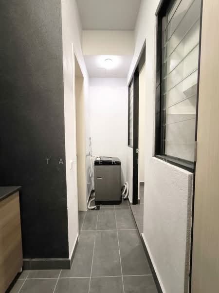 Kondominium untuk Disewa di THE Address II, Taman Desa - Tabber Tan - Corridor - PropertyGuru.com.my