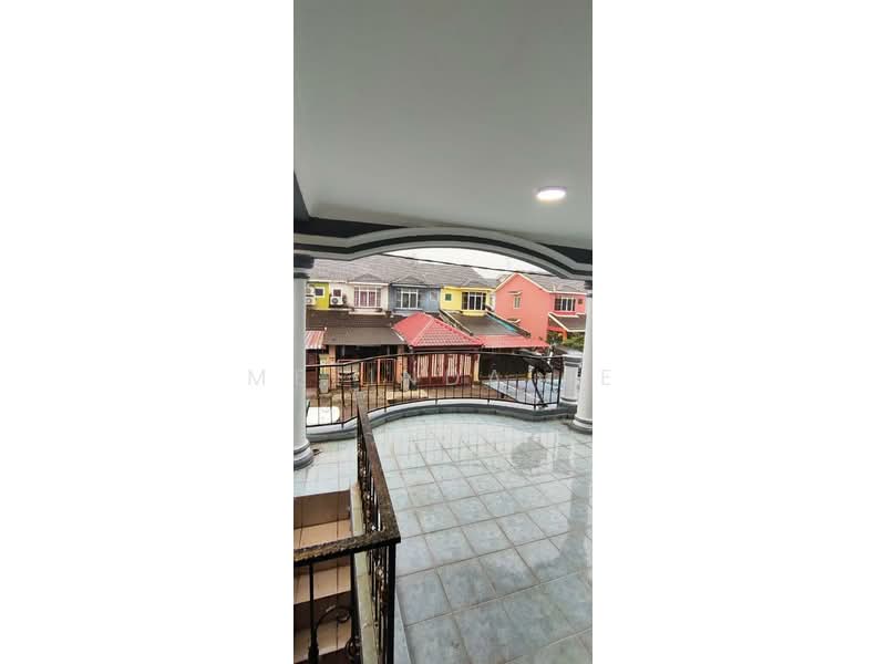 2-storey Terraced House for Sale in Taman Cahaya Masai (Pasir Gudang) - Melinda Ee - Balcony - PropertyGuru.com.my